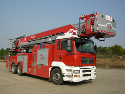 曼33米云梯消防车